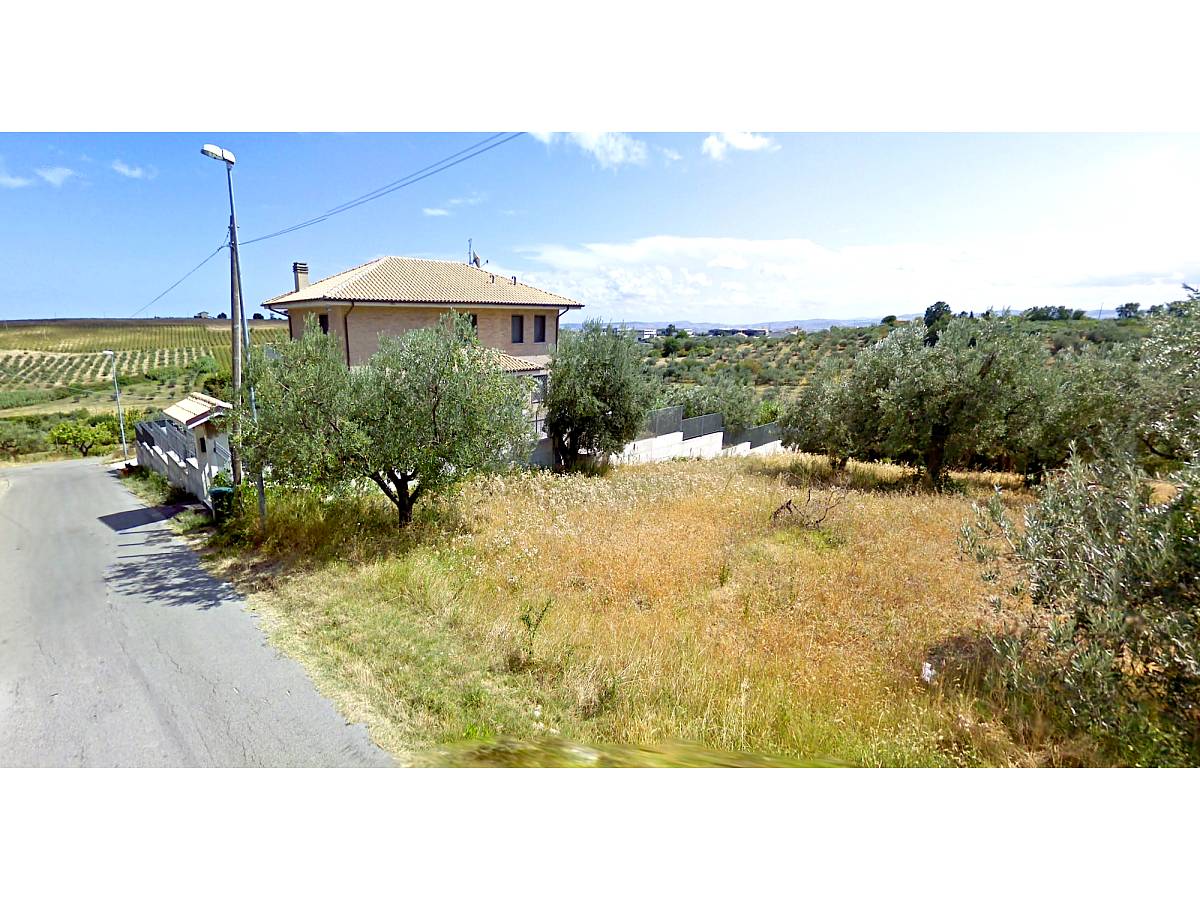 Residential building lot for sale in   at Cupello - 770977 foto 8