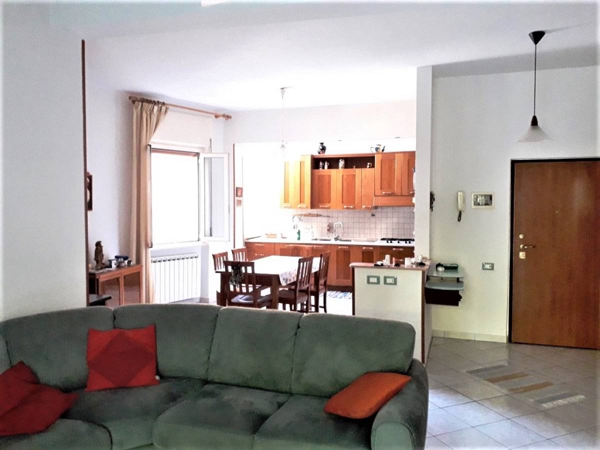 Apartment for rent in via pescara  in Scalo Stazione-Centro area at Chieti - 9859226 foto 4