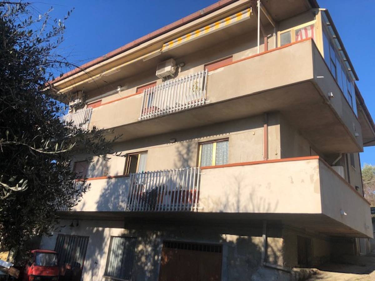 Indipendent house for sale in VIA DEI FRENTANI  in Tricalle area at Chieti - 4445834 foto 1