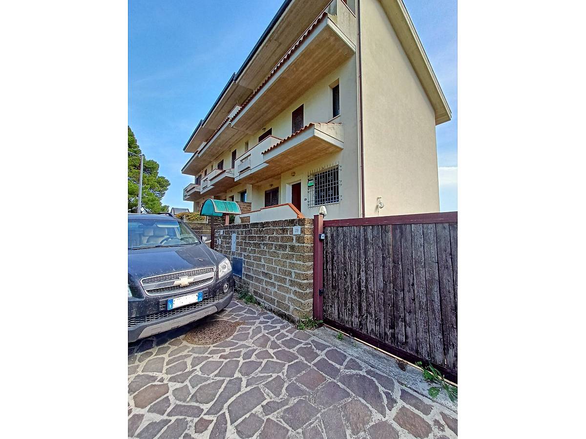 Villa a schiera in vendita in Via Aldo Moro 37  a Moscufo - 9816590 foto 2
