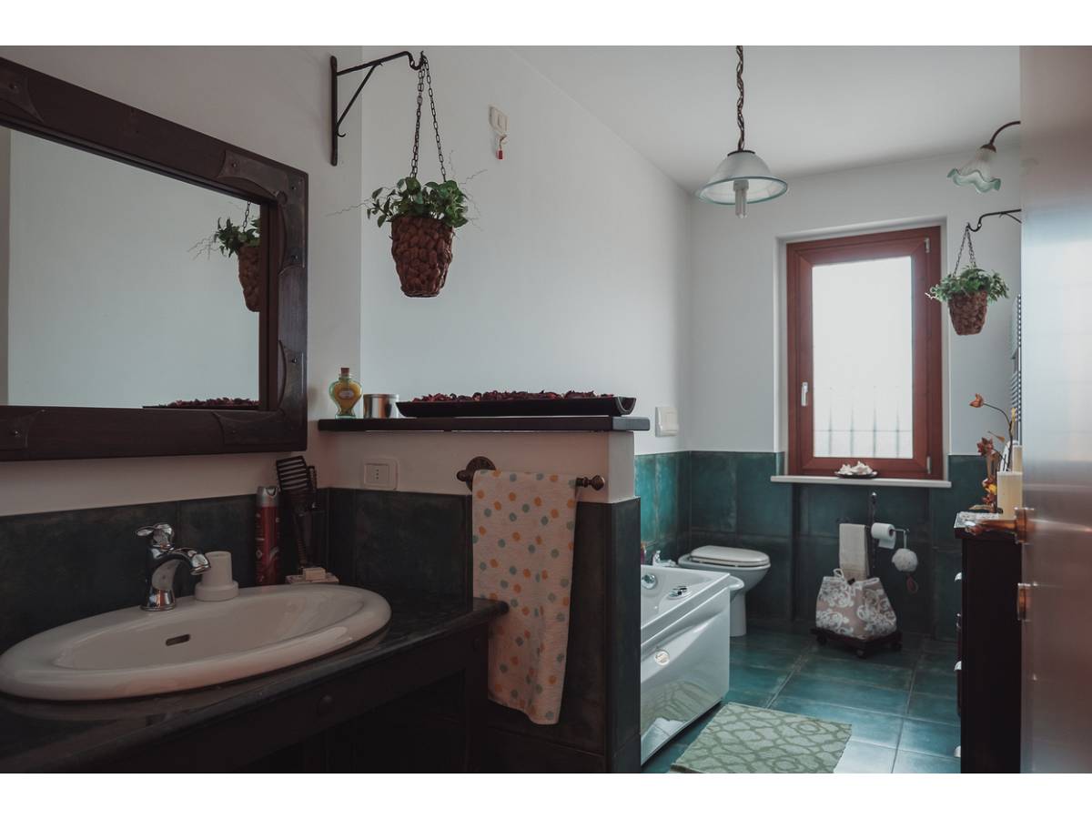 Terraced house for sale in   at Cepagatti - 341134 foto 8