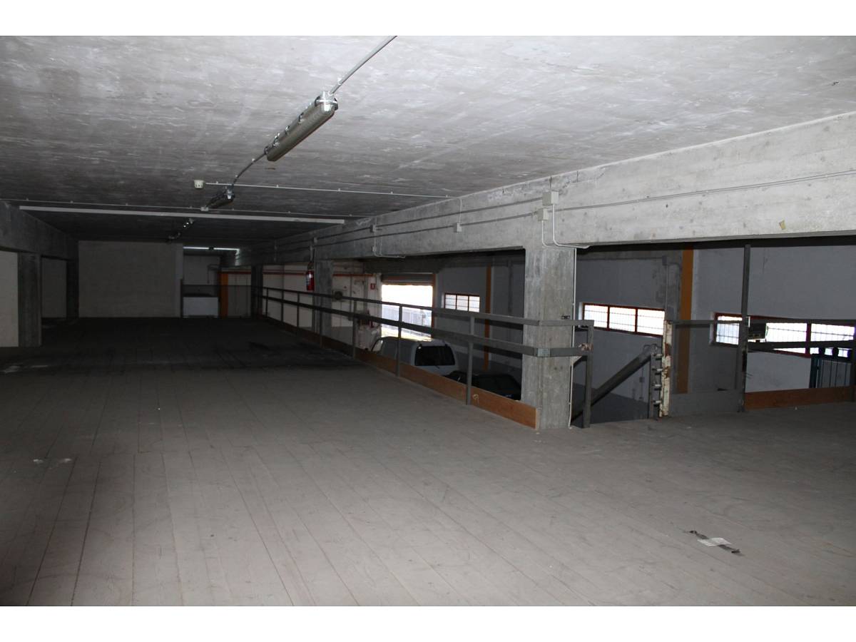 Warehouse for sale in Viale Amendola 242  in Sambuceto Centro area at San Giovanni Teatino - 8751601 foto 4