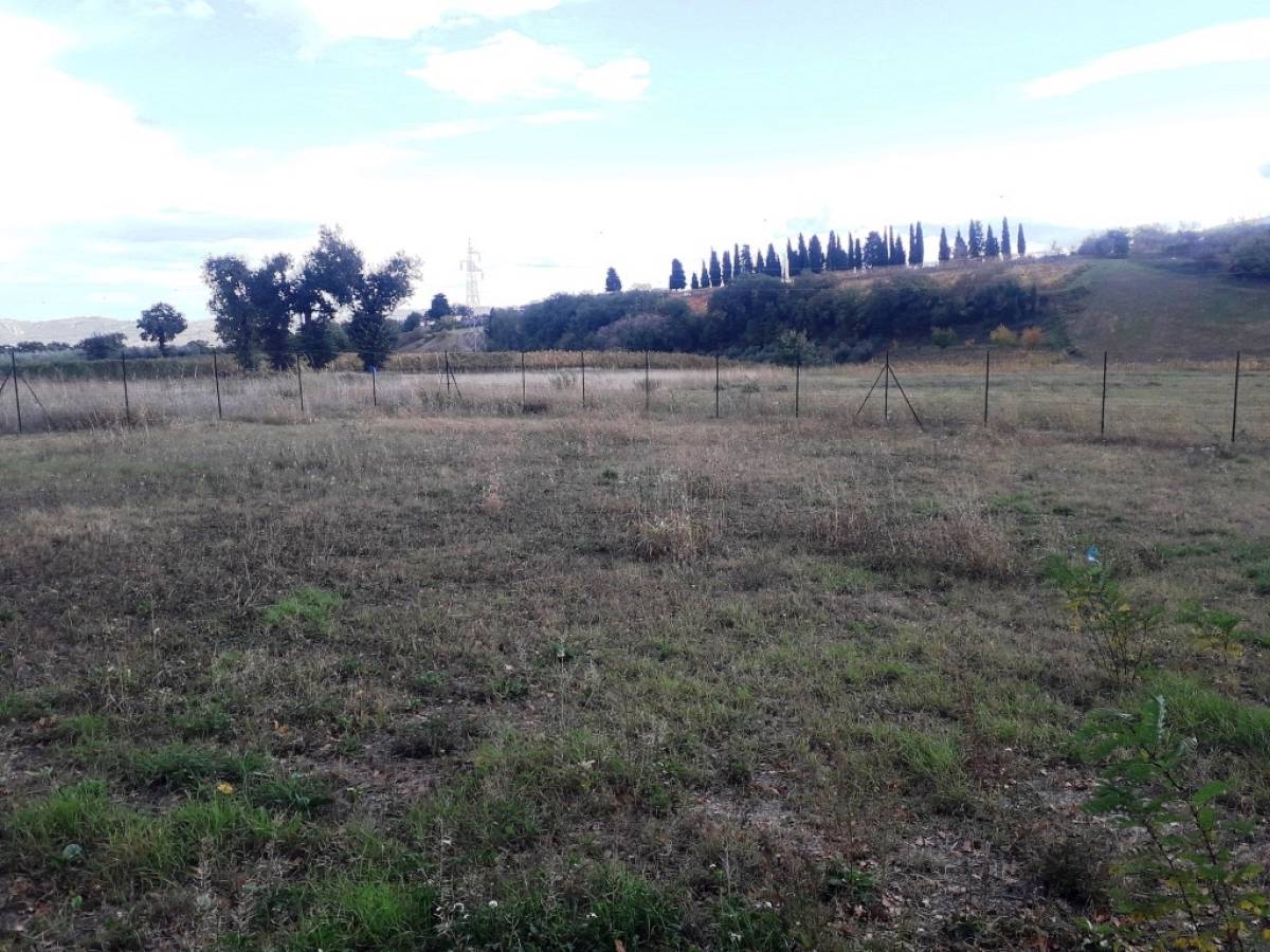 Residential building lot for sale in strada provinciale 19  at Rosciano - 7874456 foto 4