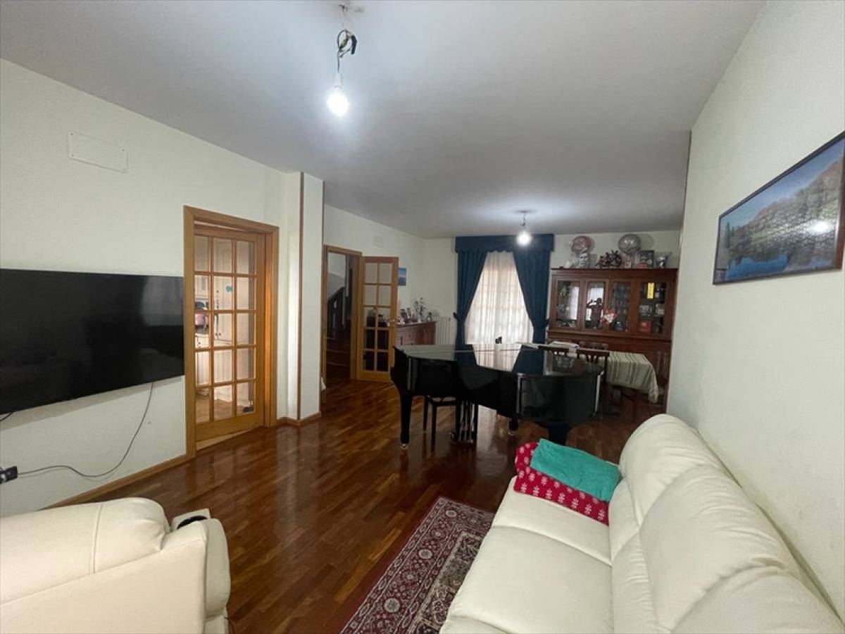 Villa bifamiliare in vendita in  zona Centro Levante a Chieti - 4173800 foto 7