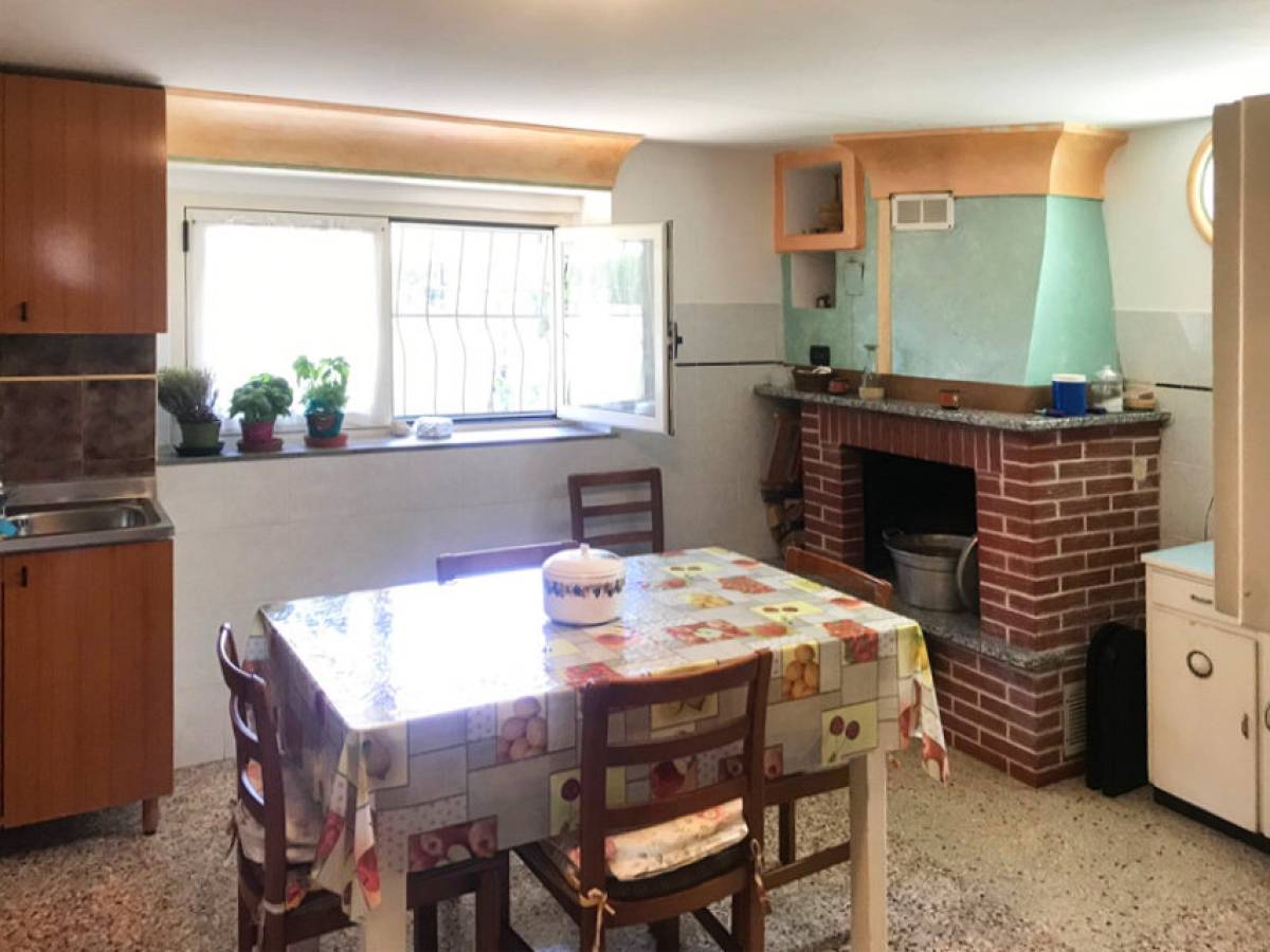 Villa for sale in   at Cepagatti - 2733168 foto 6