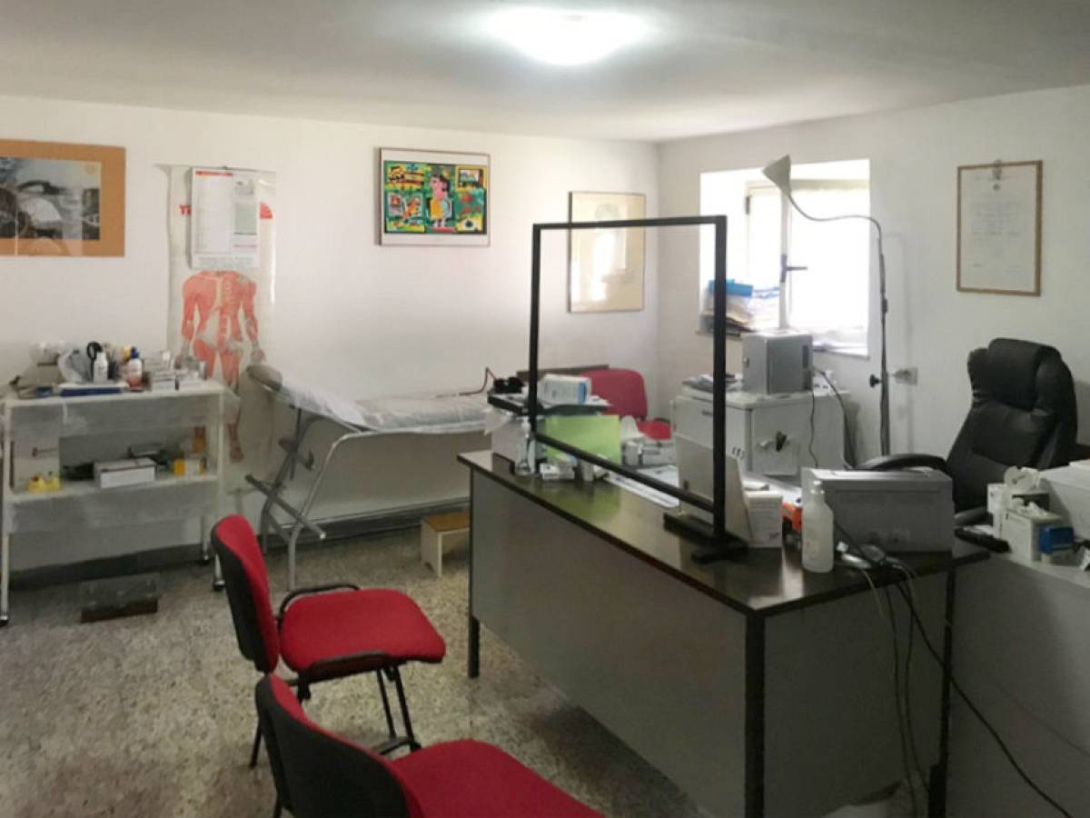 Villa for sale in   at Cepagatti - 2733168 foto 10