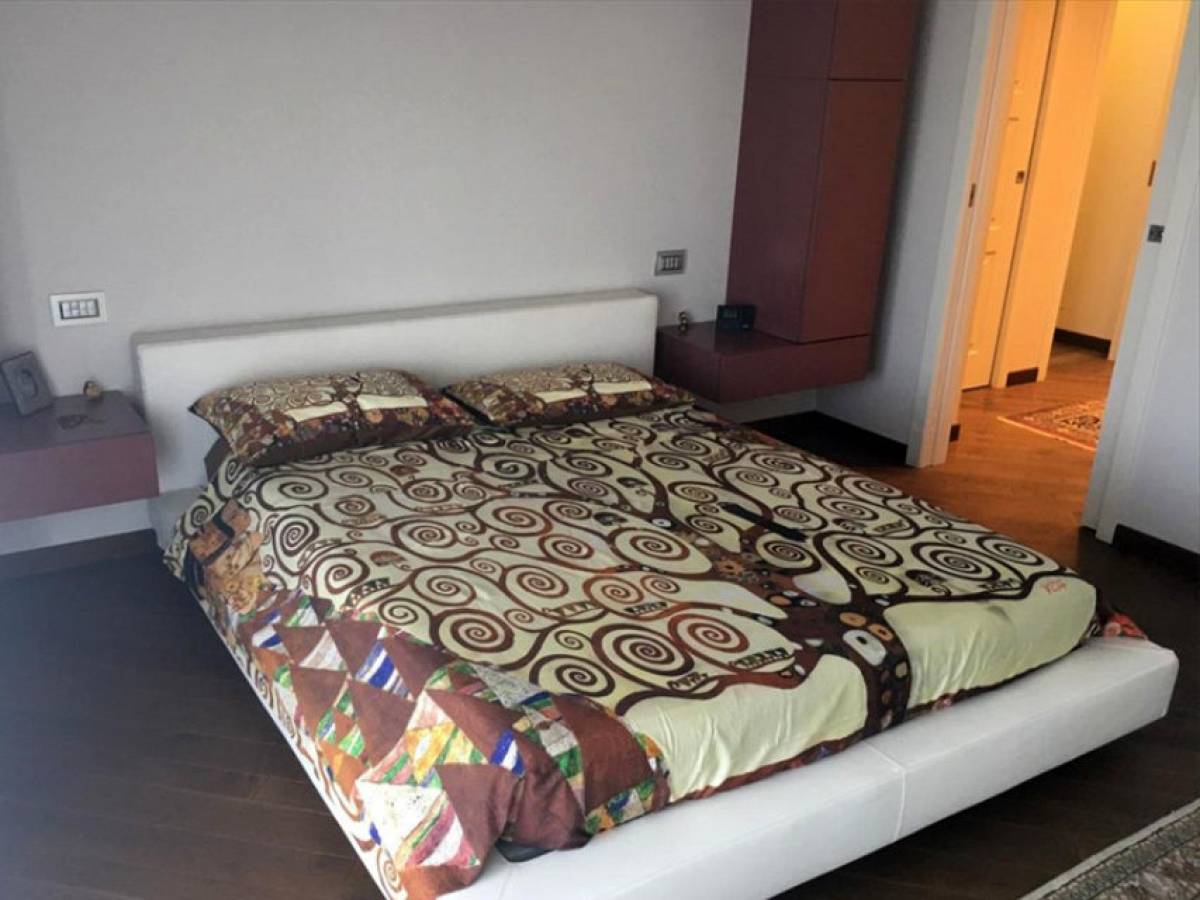 Appartamento in vendita in Via F. Salomone  a Chieti - 9087618 foto 3