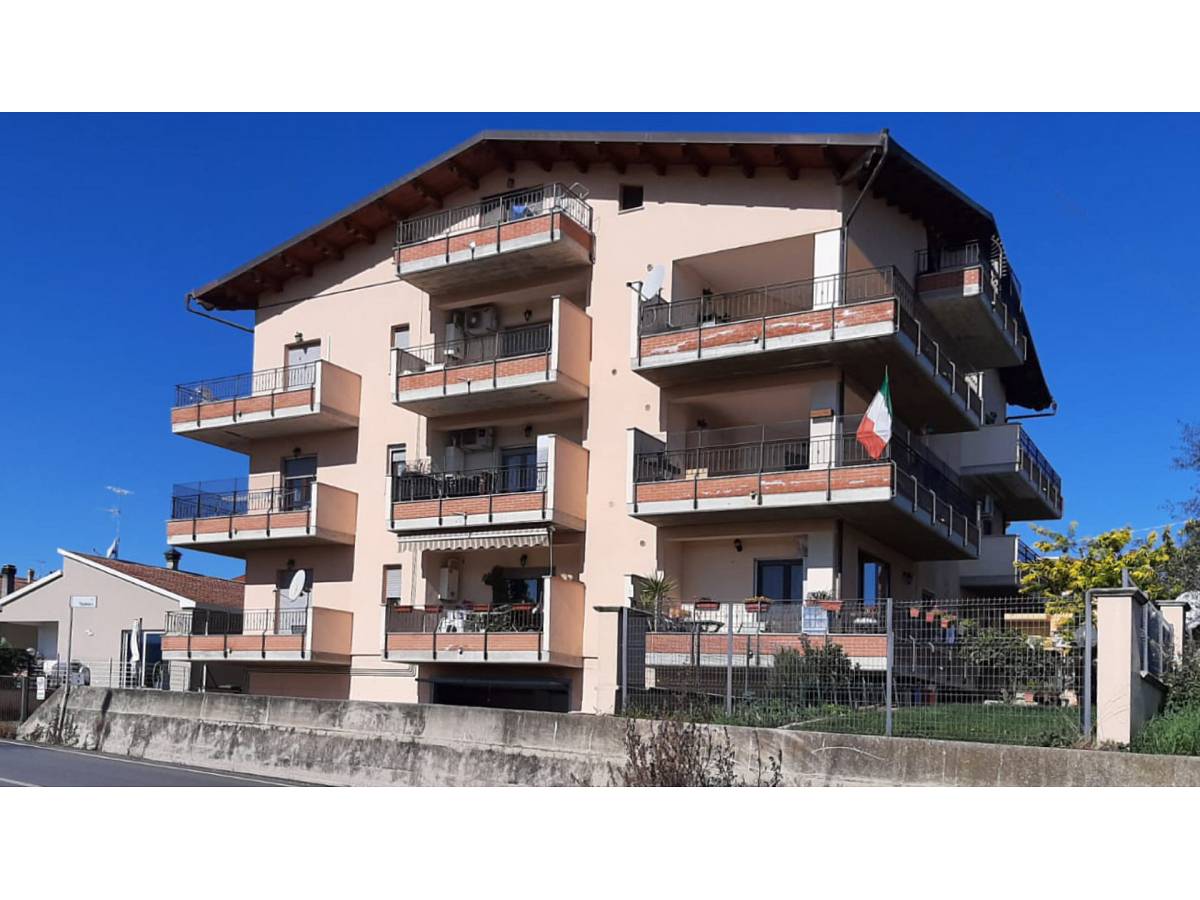 Apartment for sale in   at Morro d'Oro - 8871628 foto 1