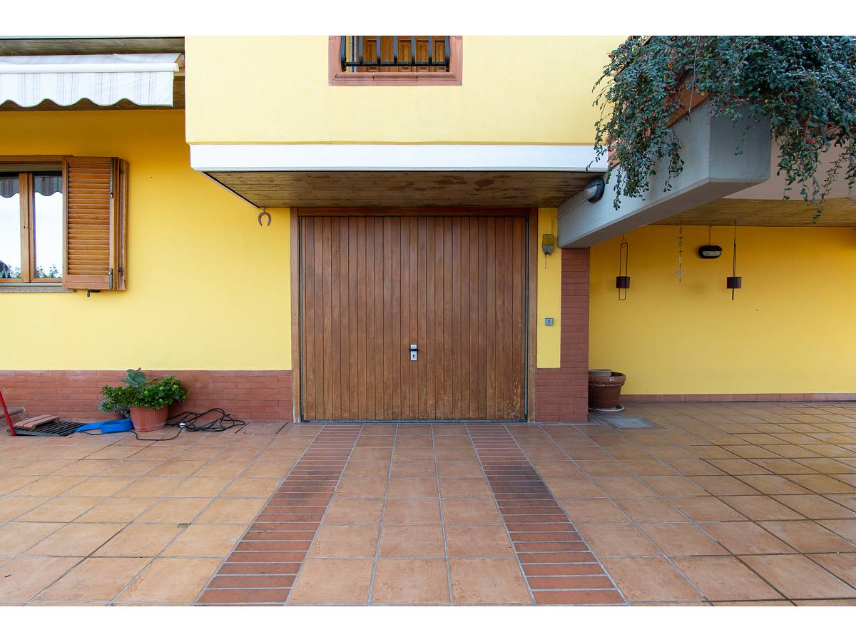 Villa bifamiliare in vendita in   a San Giovanni Teatino - 5475291 foto 11