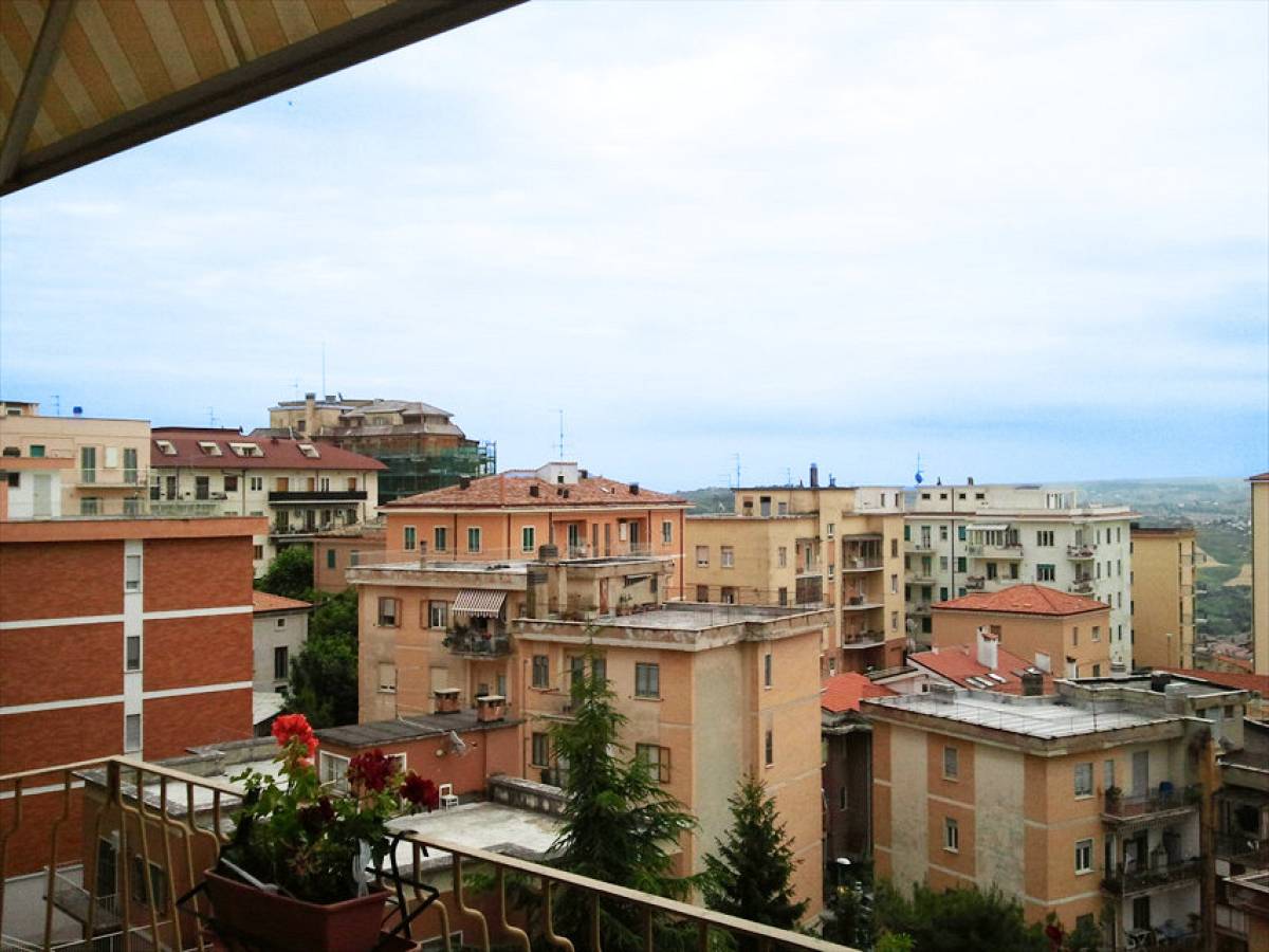 Apartment for sale in   in Villa - Borgo Marfisi area at Chieti - 593812 foto 2