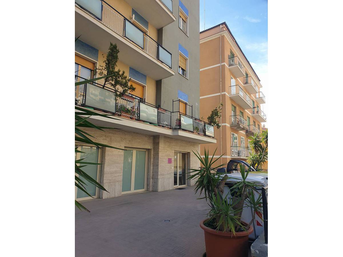 Negozio o Locale in affitto in via Papa Giovanni XXIII zona Clinica Spatocco - Ex Pediatrico a Chieti - 169740 foto 2