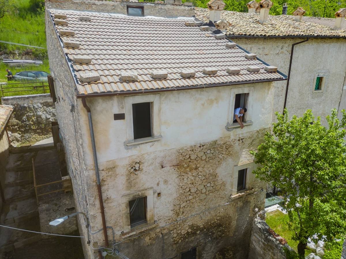 Appartamento in vendita in   a Santo Stefano di Sessanio - 7968631 foto 2