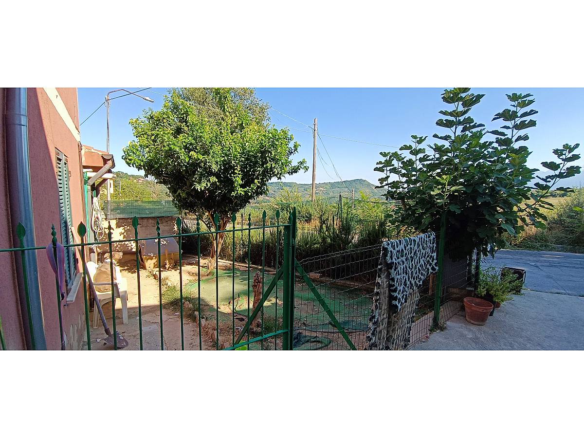 Indipendent house for sale in Via Peschiera 47  in S. Barbara area at Chieti - 5427434 foto 4