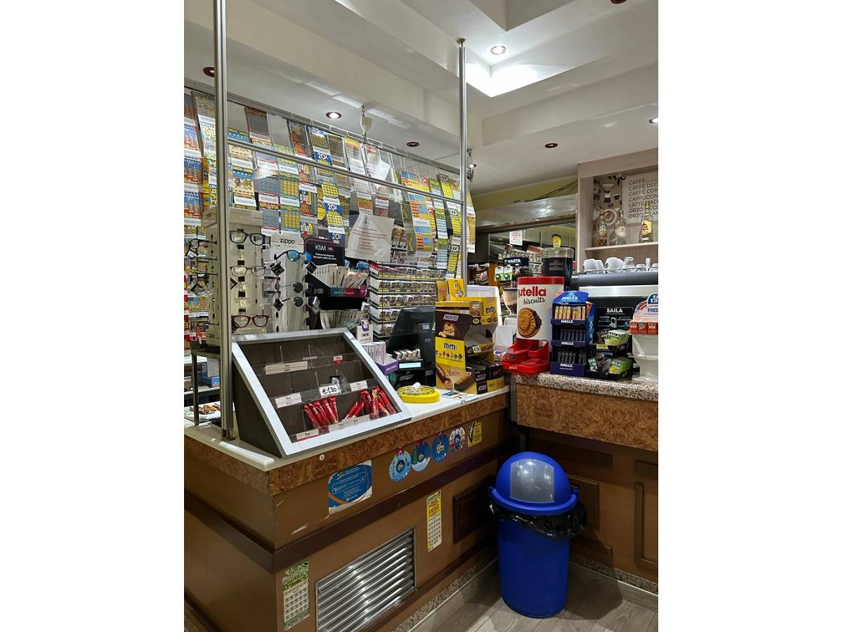 Tobacco shop for sale in   at Loreto Aprutino - 1965422 foto 5