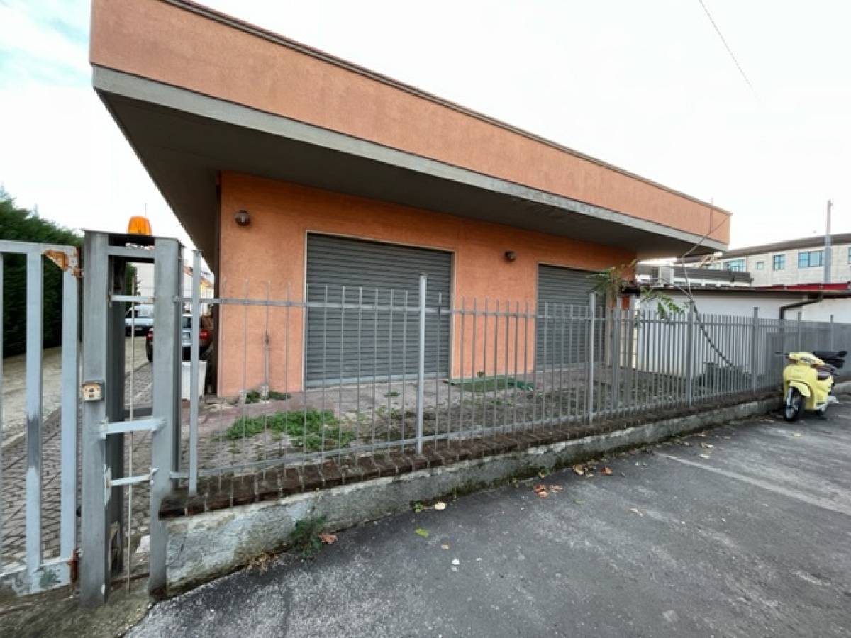  for sale in viale Abruzzo 375  in Scalo Stazione-Centro area at Chieti - 374228 foto 4