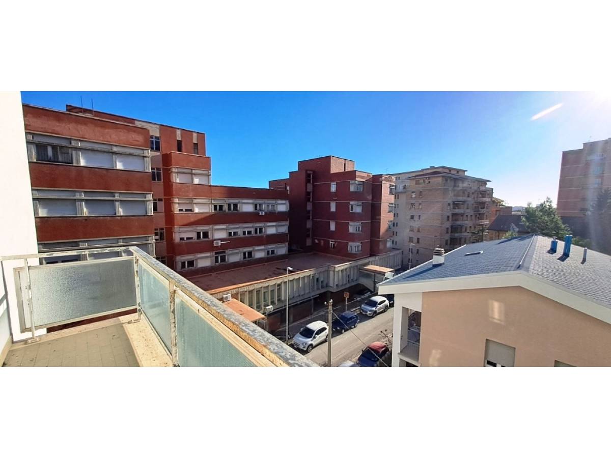 Apartment for sale in via luigi colazilli  in Clinica Spatocco - Ex Pediatrico area at Chieti - 4440166 foto 8