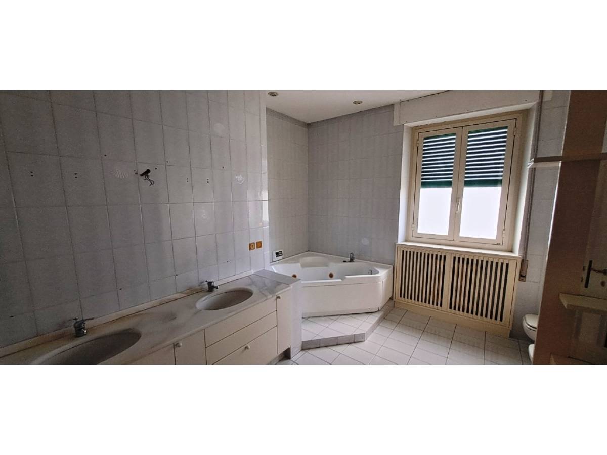 Apartment for sale in via luigi colazilli  in Clinica Spatocco - Ex Pediatrico area at Chieti - 4440166 foto 20
