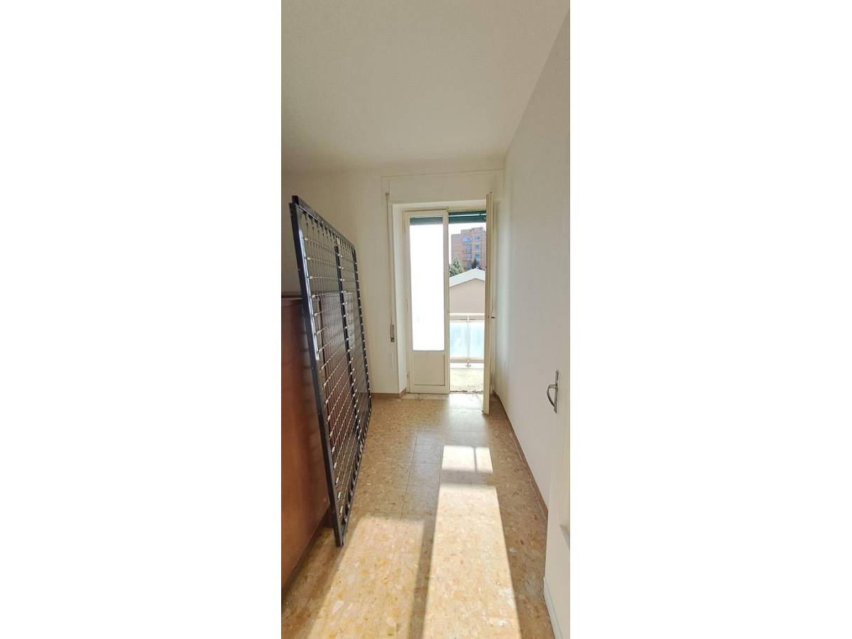 Apartment for sale in via luigi colazilli  in Clinica Spatocco - Ex Pediatrico area at Chieti - 8440387 foto 9