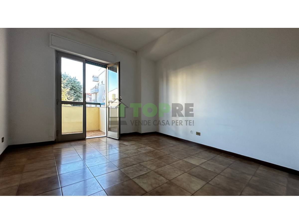 Apartment for sale in   in Paese area at Vasto - 9580694 foto 29
