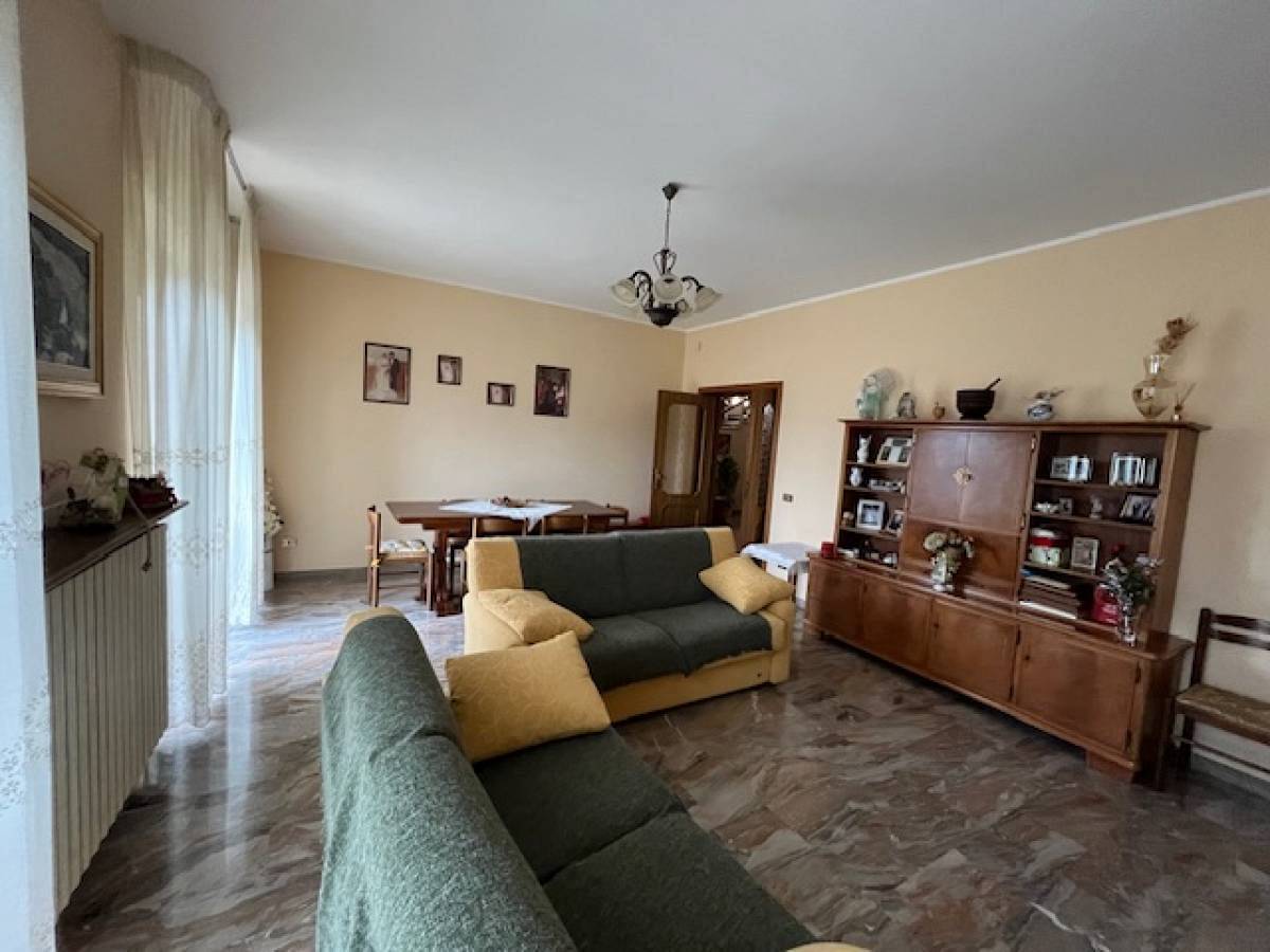 Villa in vendita in Località Calcara  a Bucchianico - 3835259 foto 4