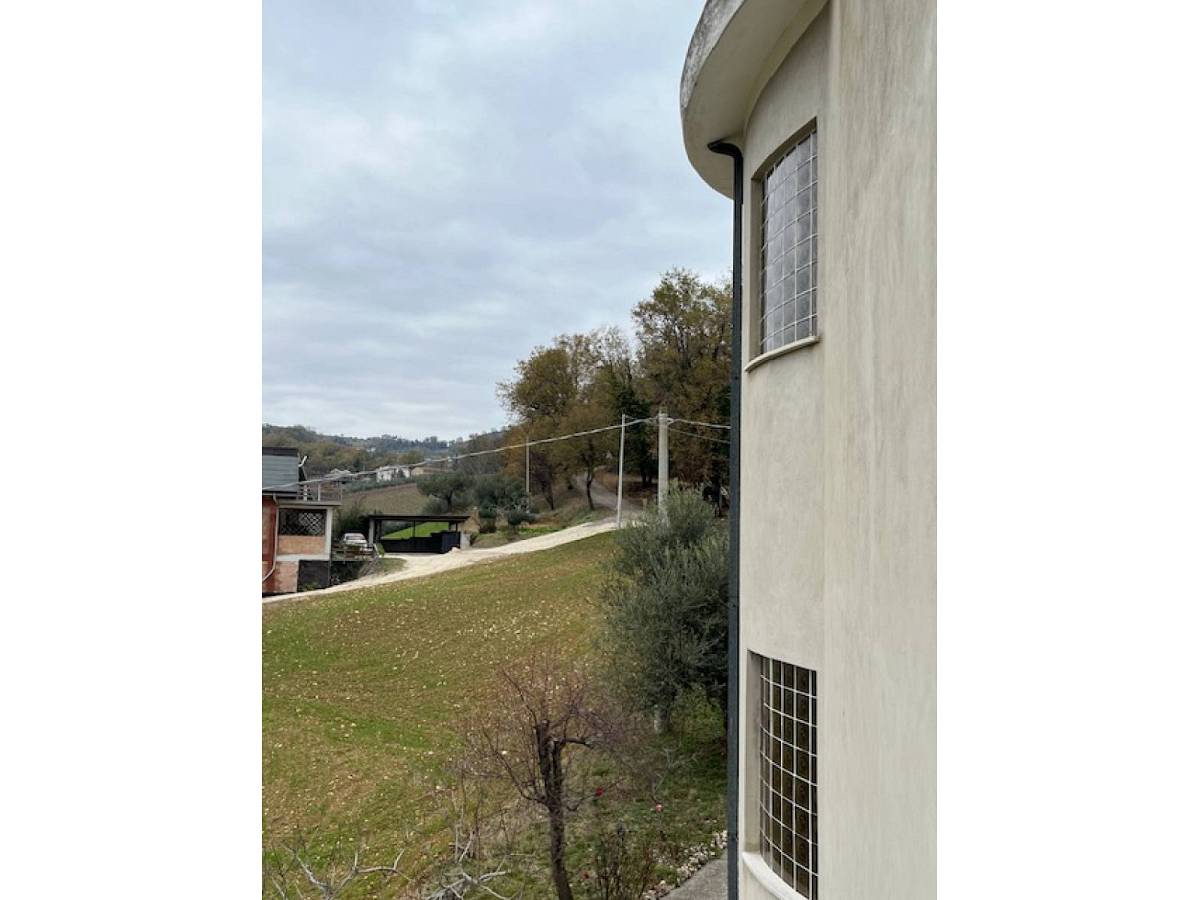 Villa for sale in Località Calcara  at Bucchianico - 3835259 foto 25