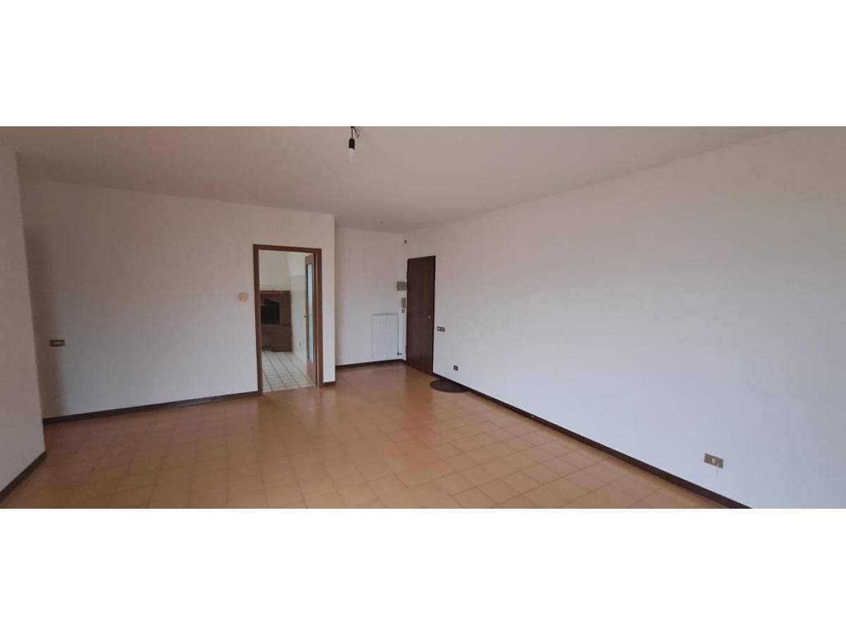 Apartment for sale in via rossini  in Centro Levante area at Chieti - 6086831 foto 7