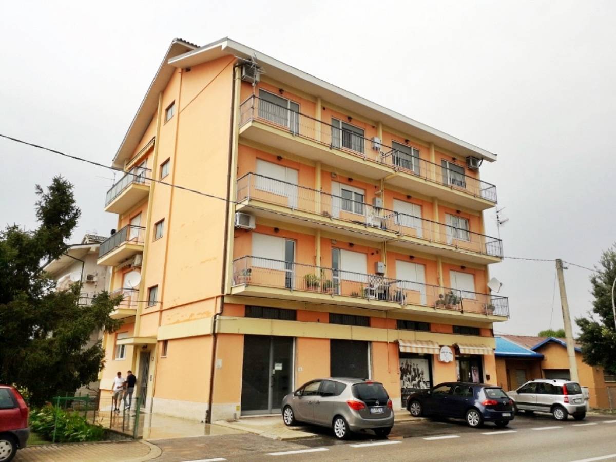 Appartamento in vendita in via aterno zona Scalo Brecciarola a Chieti - 3109071 foto 1