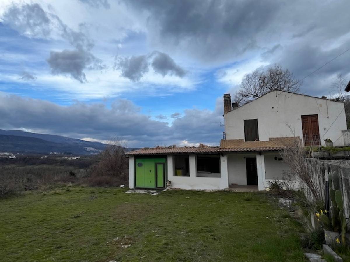 Indipendent house for sale in   at San Martino sulla Marrucina - 3894564 foto 3