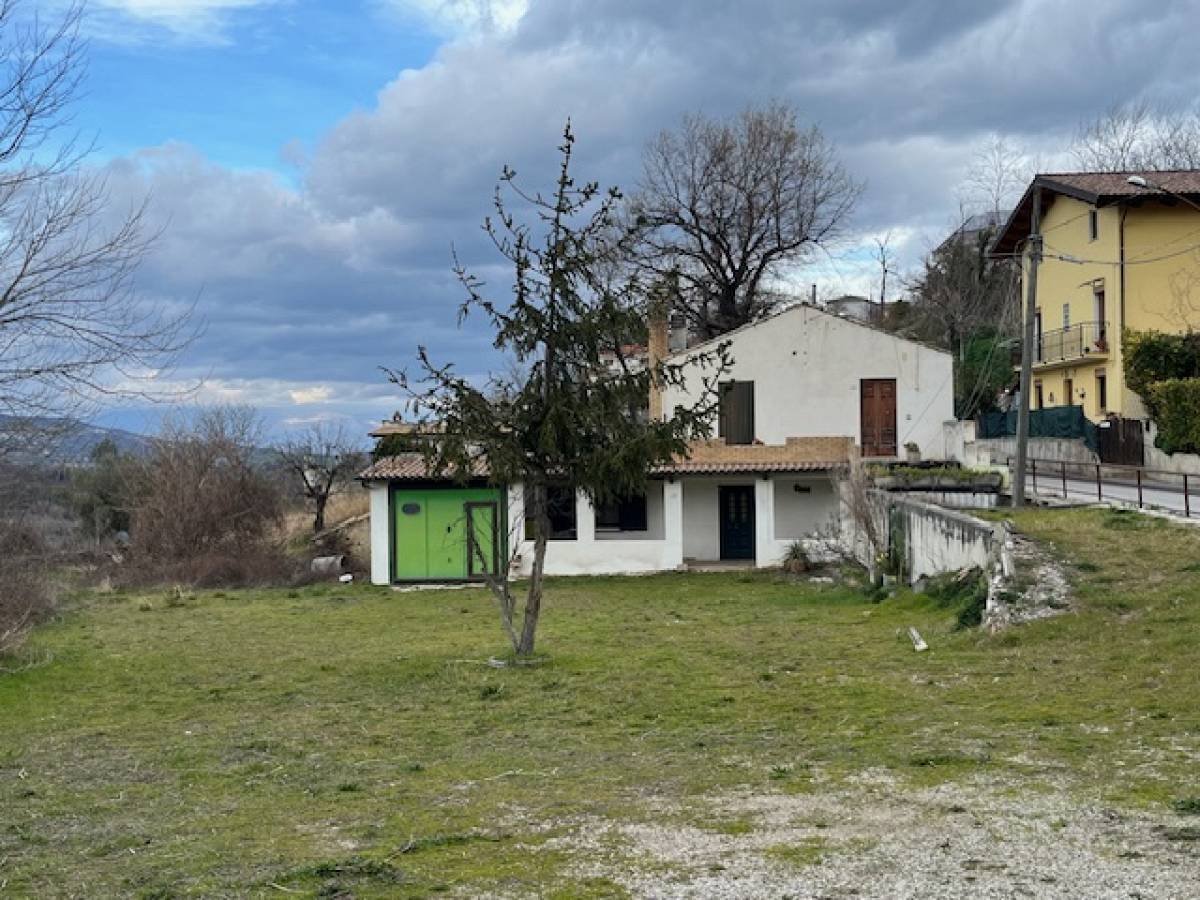 Casa indipendente in vendita in   a San Martino sulla Marrucina - 3894564 foto 1