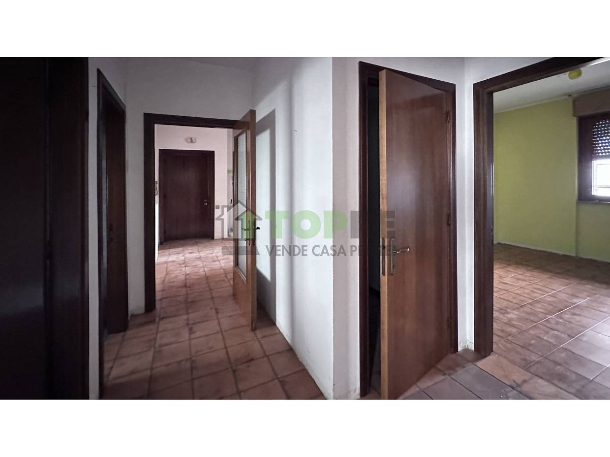 Appartamento in vendita in Via San Rocco  zona Paese a Vasto - 5217339 foto 1