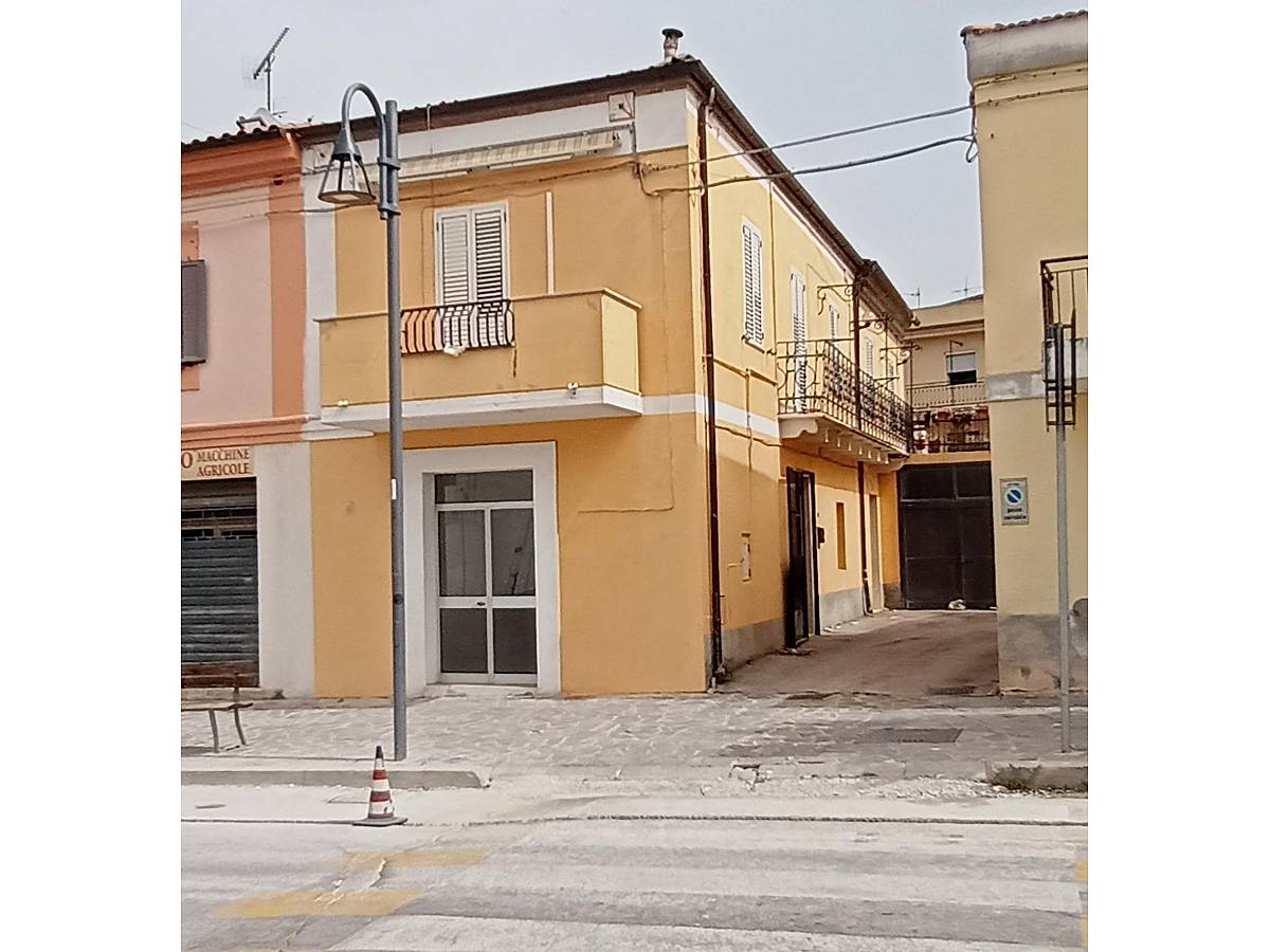 Apartment for sale in corso 1°maggio  at Scafa - 1484959 foto 1