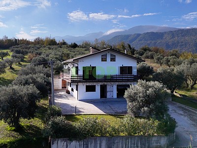 Vendita Casa indipendente a Rapino