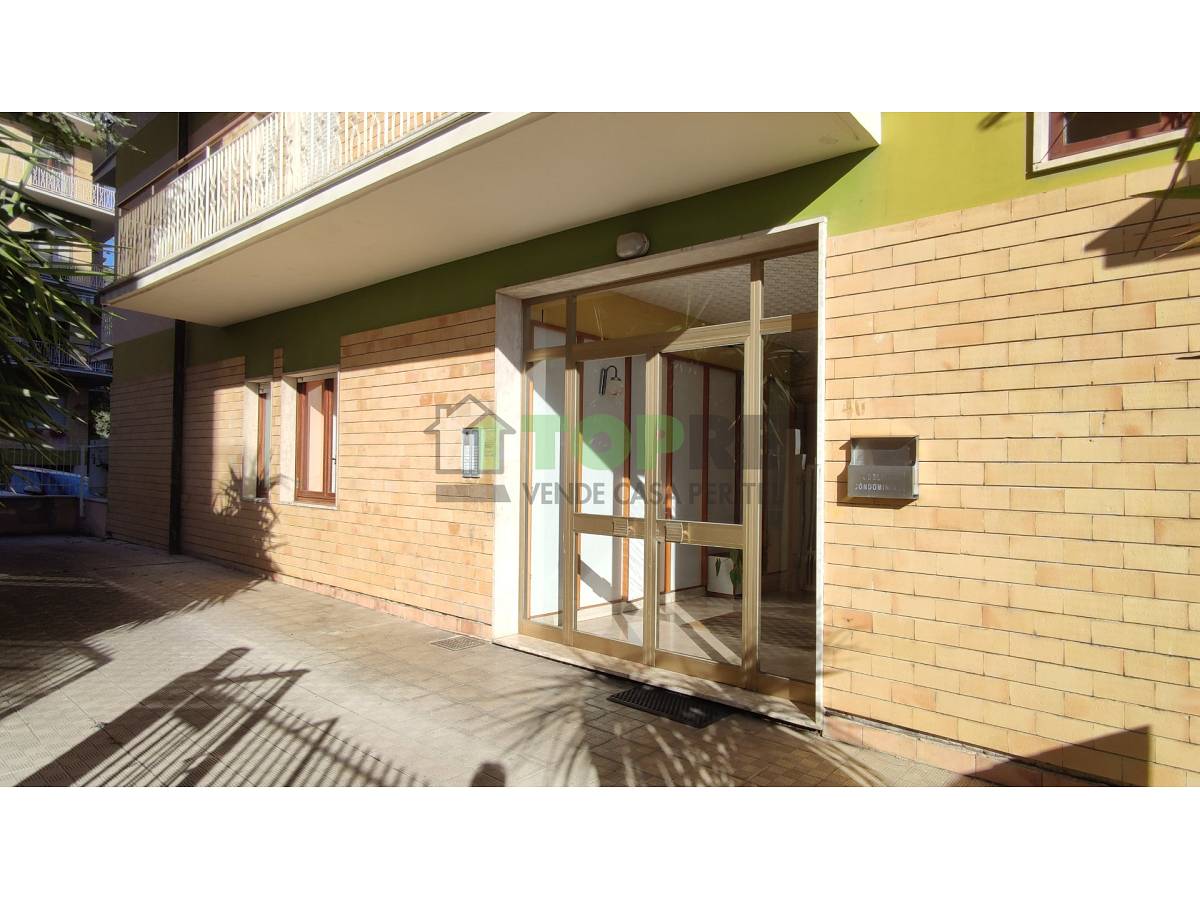 Apartment for sale in Via Eugenio Bruno  in Clinica Spatocco - Ex Pediatrico area at Chieti - 6984814 foto 6