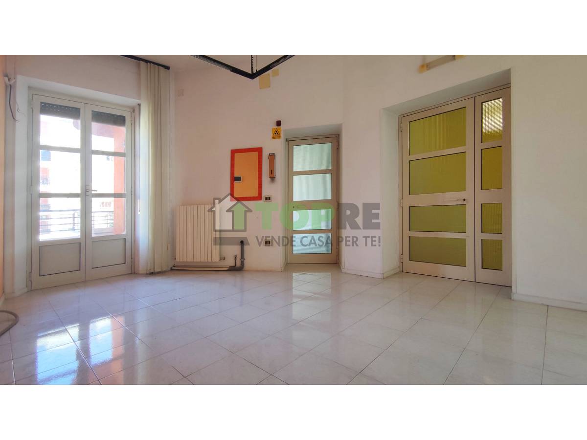Ufficio in vendita in Viale Amendola zona Clinica Spatocco - Ex Pediatrico a Chieti - 4789514 foto 1