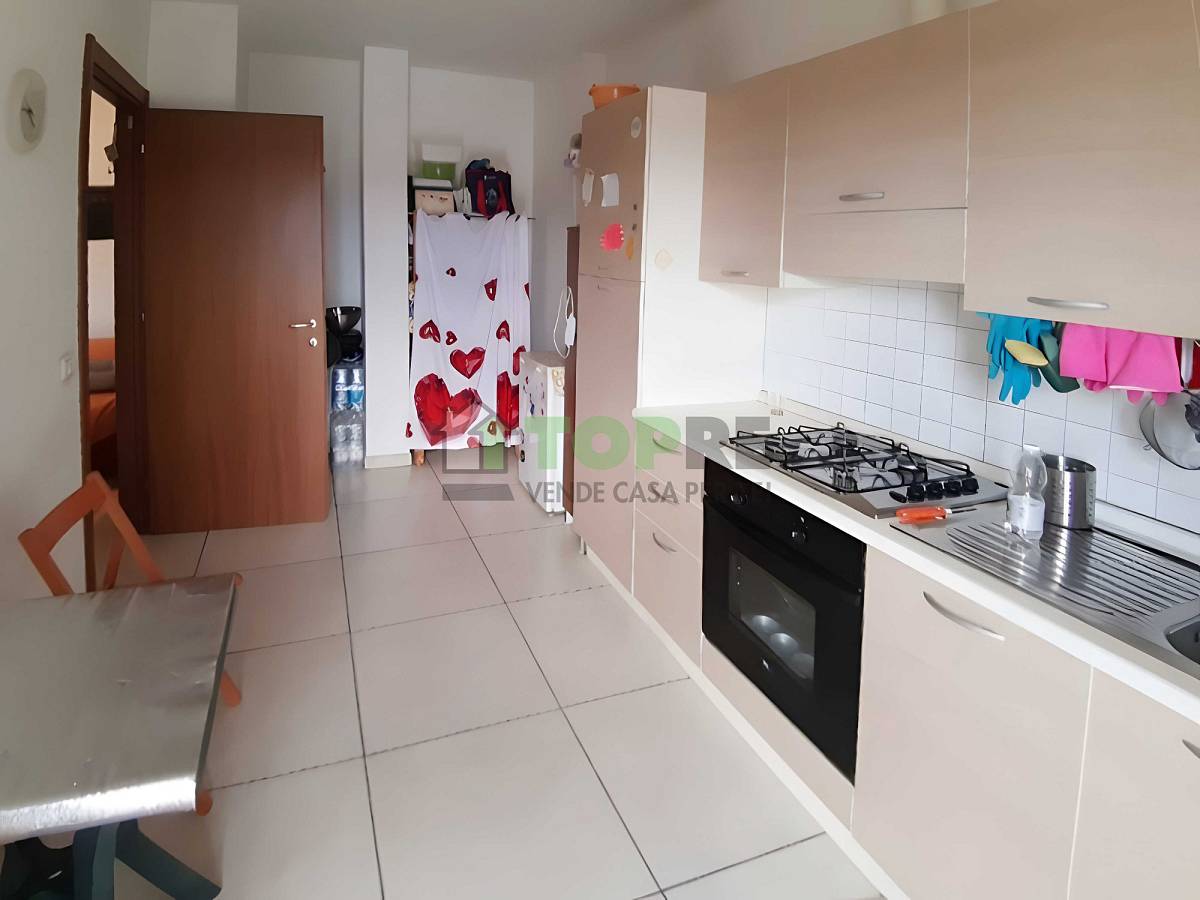 Apartment for sale in Via Ricciardi  in Scalo Colle dell'Ara - V. A. Moro area at Chieti - 7693873 foto 3
