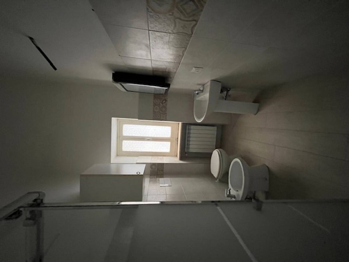 Porzione di casa in vendita in via della Repubblica, 32  a Torre de' Passeri - 7555556 foto 16