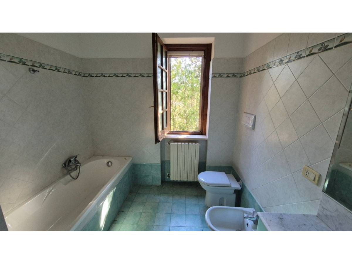 Villa bifamiliare in vendita in via per popoli zona Scalo Brecciarola a Chieti - 174803 foto 15