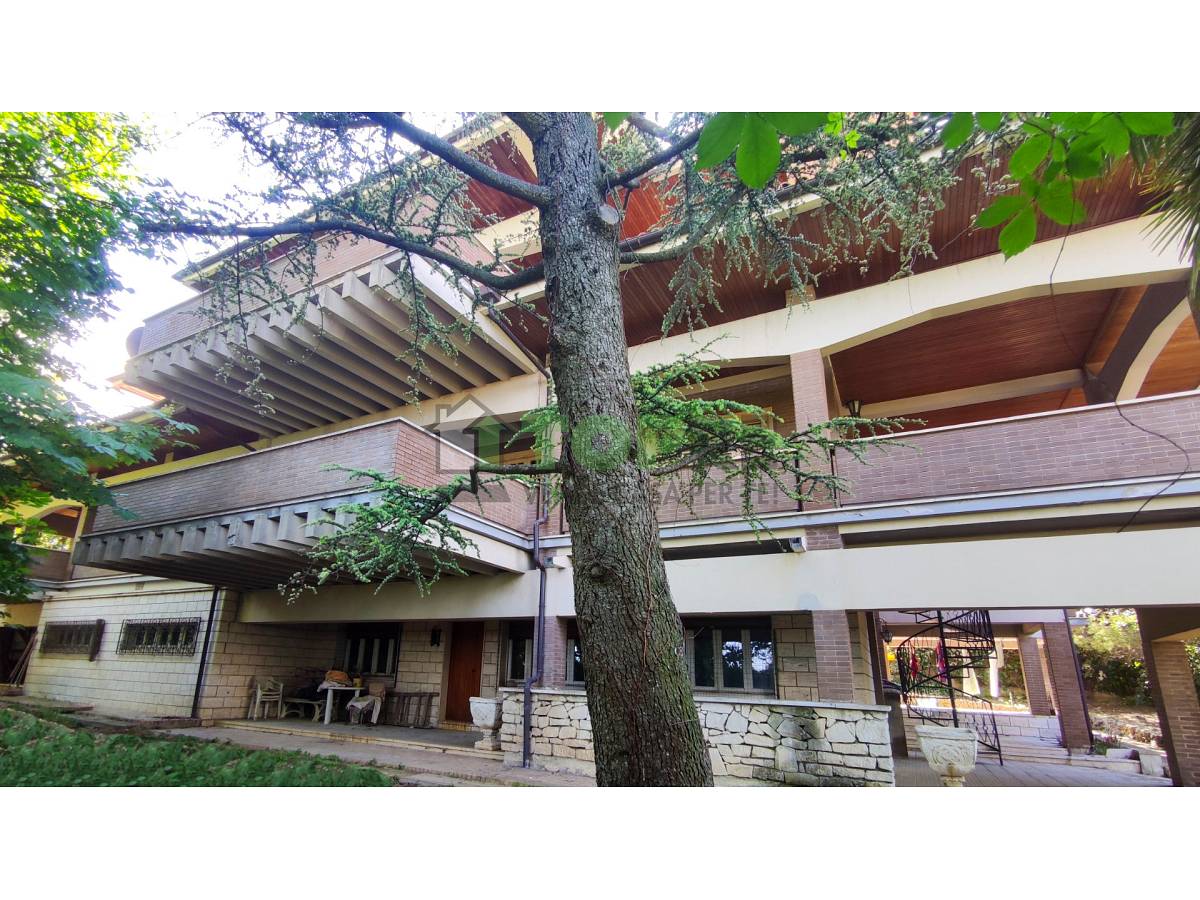 Villa for sale in   in S. Anna - Sacro Cuore area at Chieti - 3385945 foto 2