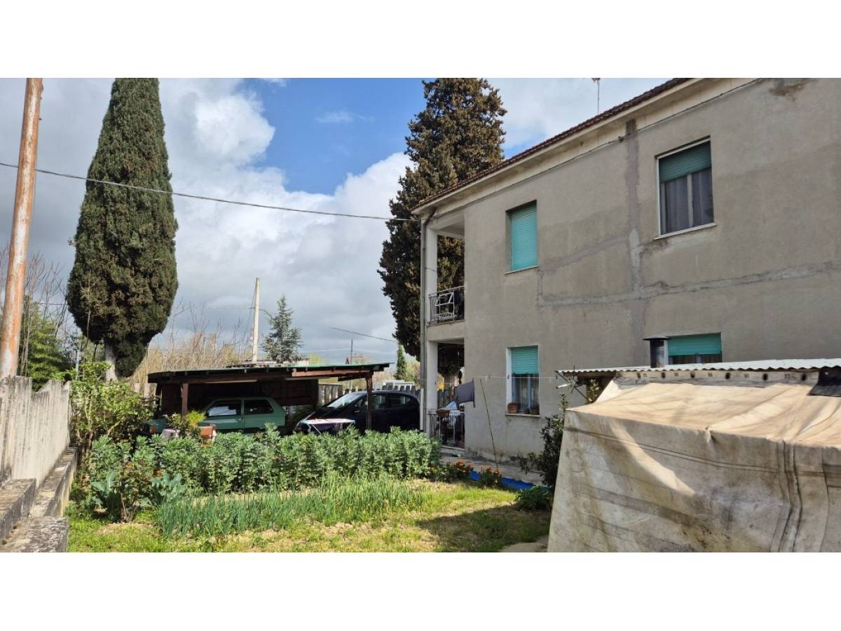 Casa indipendente in vendita in via aterno zona Scalo Brecciarola a Chieti - 3919367 foto 3