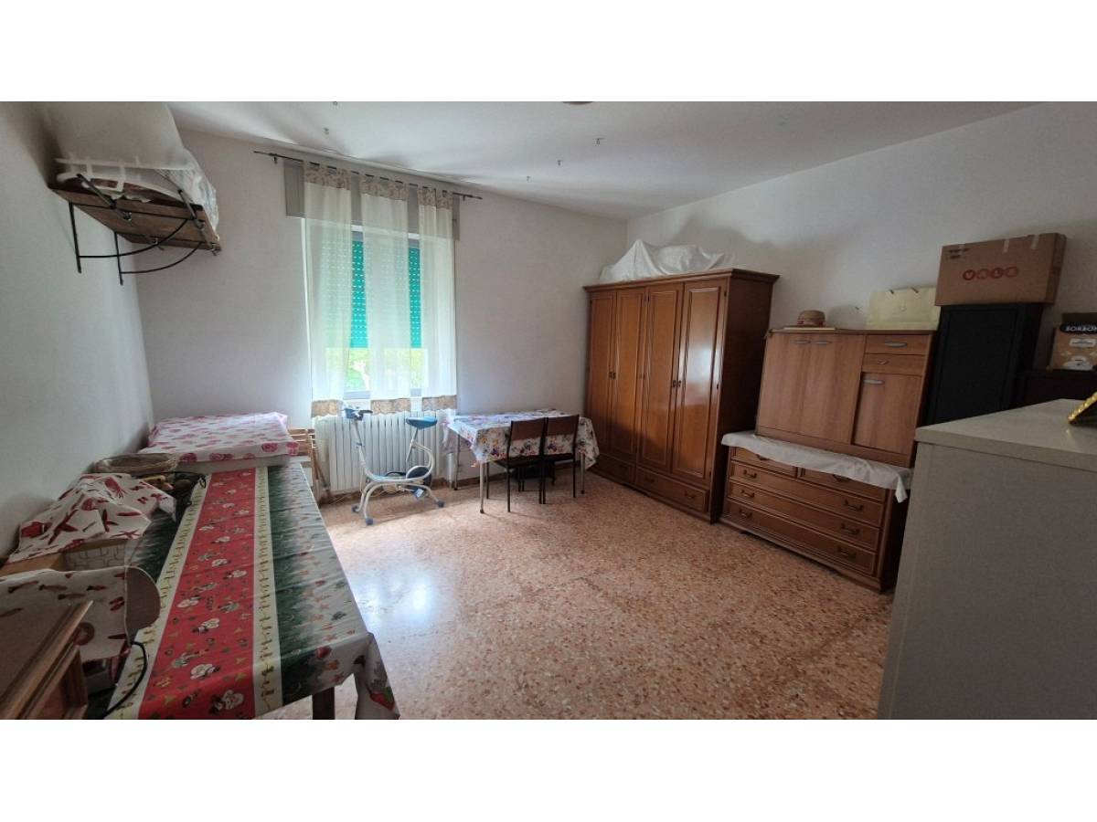 Casa indipendente in vendita in via aterno zona Scalo Brecciarola a Chieti - 3919367 foto 11