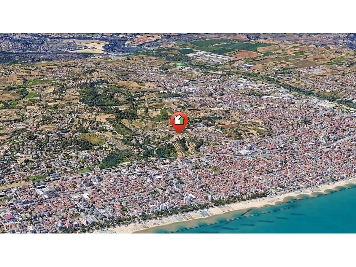 Terreno Edificabile Res. in vendita in  zona Colle a Montesilvano - 2614974 foto 1