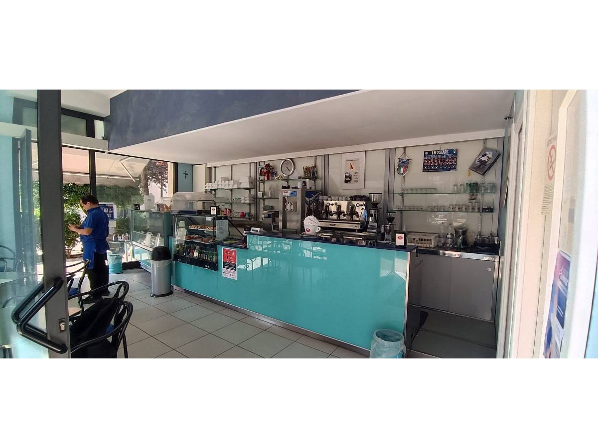Ice-cream shop for sale in   in Centro - Nord area at Pescara - 2703360 foto 2
