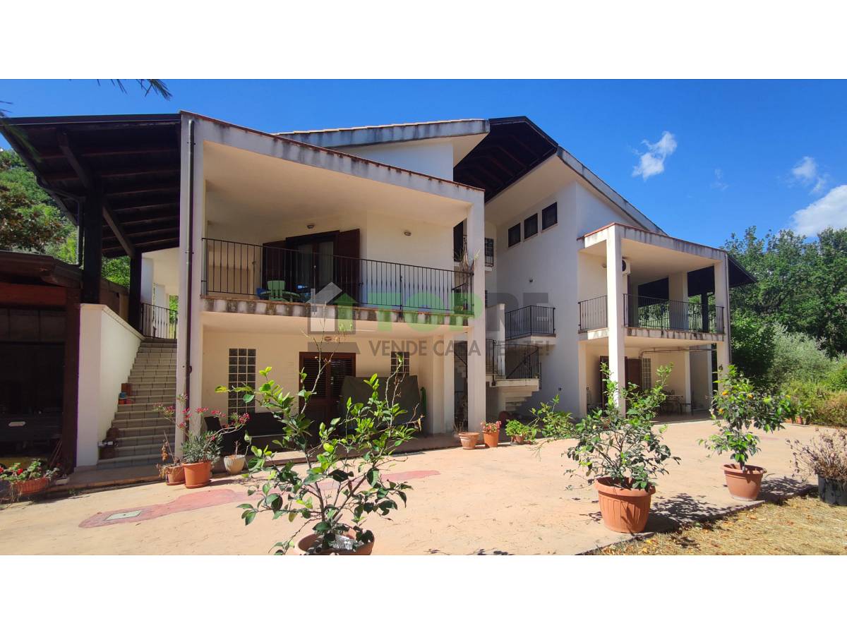 Villa for sale in Via Vicenne, 77  at Casoli - 5456440 foto 2