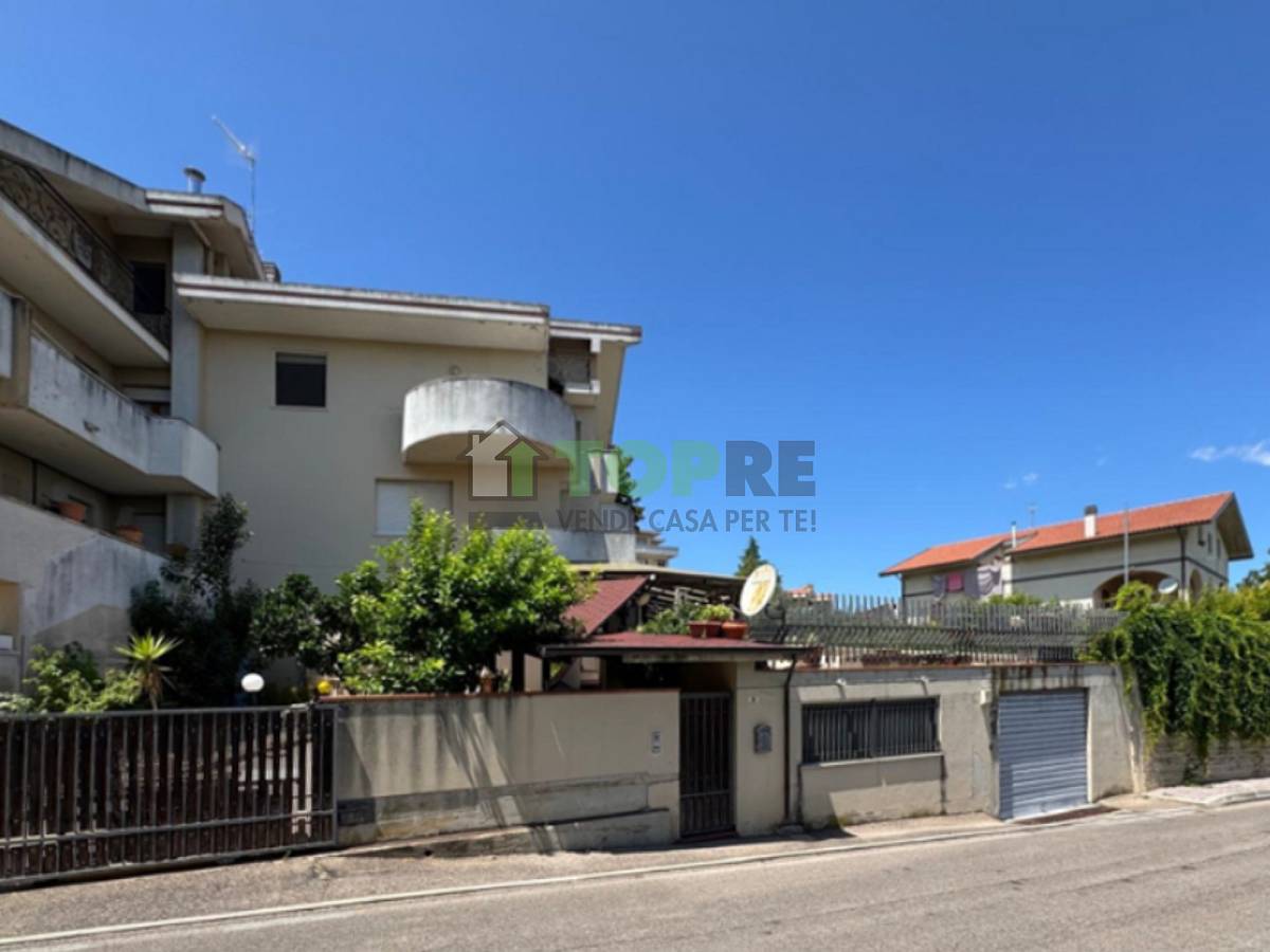 Villa for sale in   at Chieti - 3075619 foto 15
