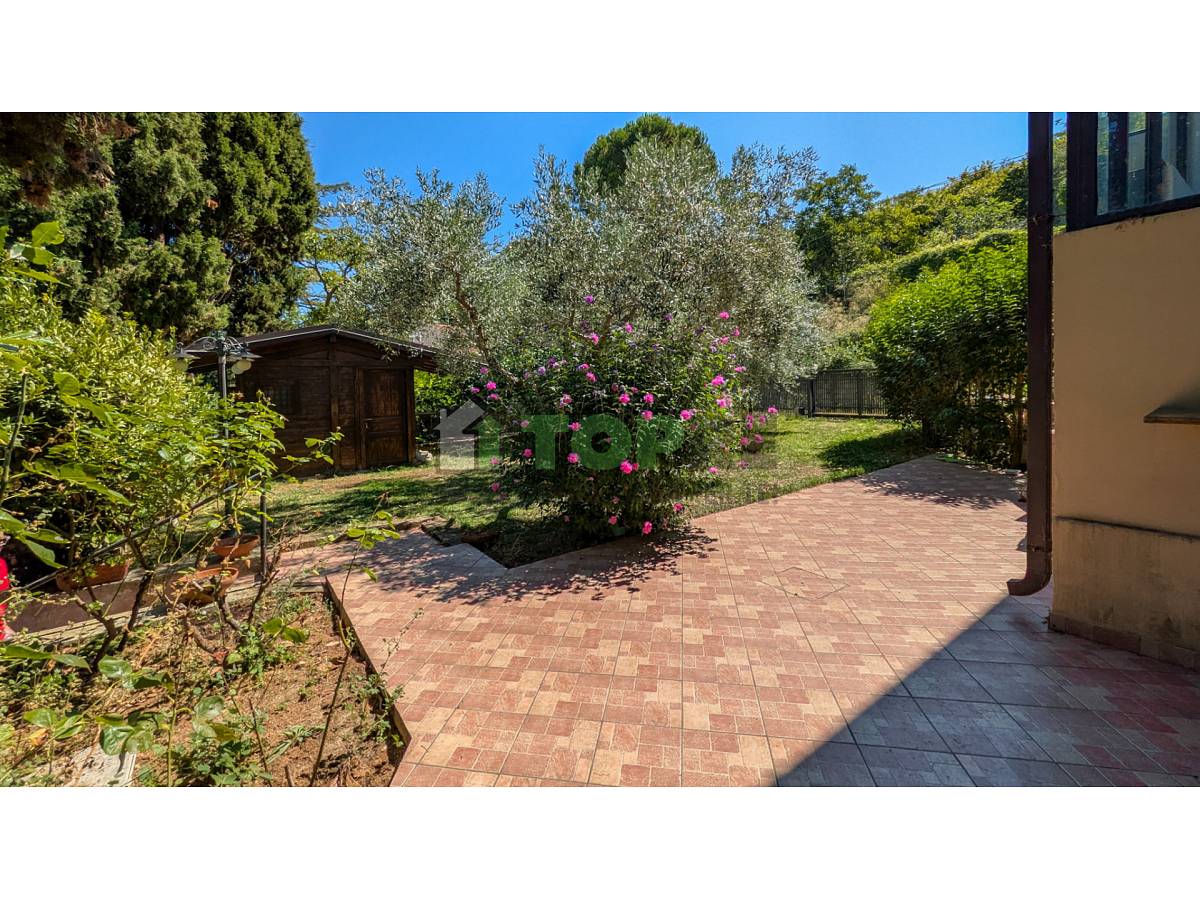 Indipendent house for sale in Valle Anzuca, 22  at Francavilla al Mare - 7834948 foto 4