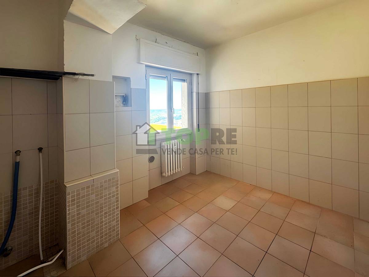 Appartamento in vendita in Via Milano zona Zona Piazza Matteotti a Chieti - 2922058 foto 4
