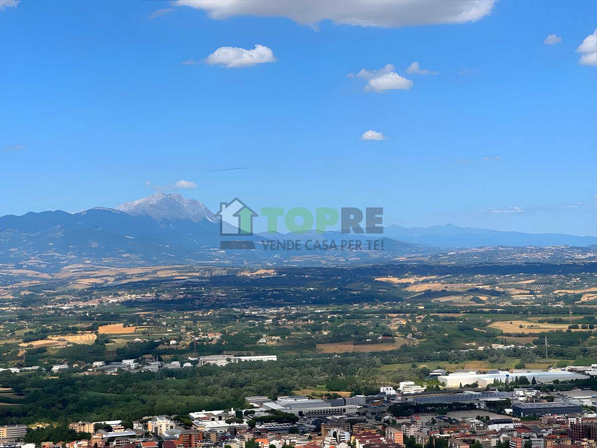  for sale in   in Mad. Angeli-Misericordia area at Chieti - 3328069 foto 1