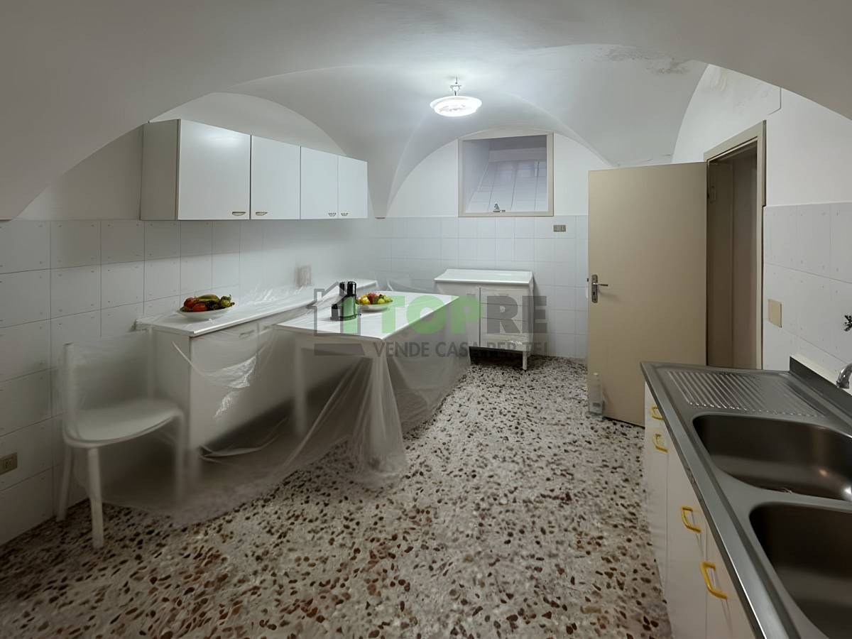 Indipendent house for sale in Via Paradiso  in Zona Piazza Matteotti area at Chieti - 4034526 foto 2