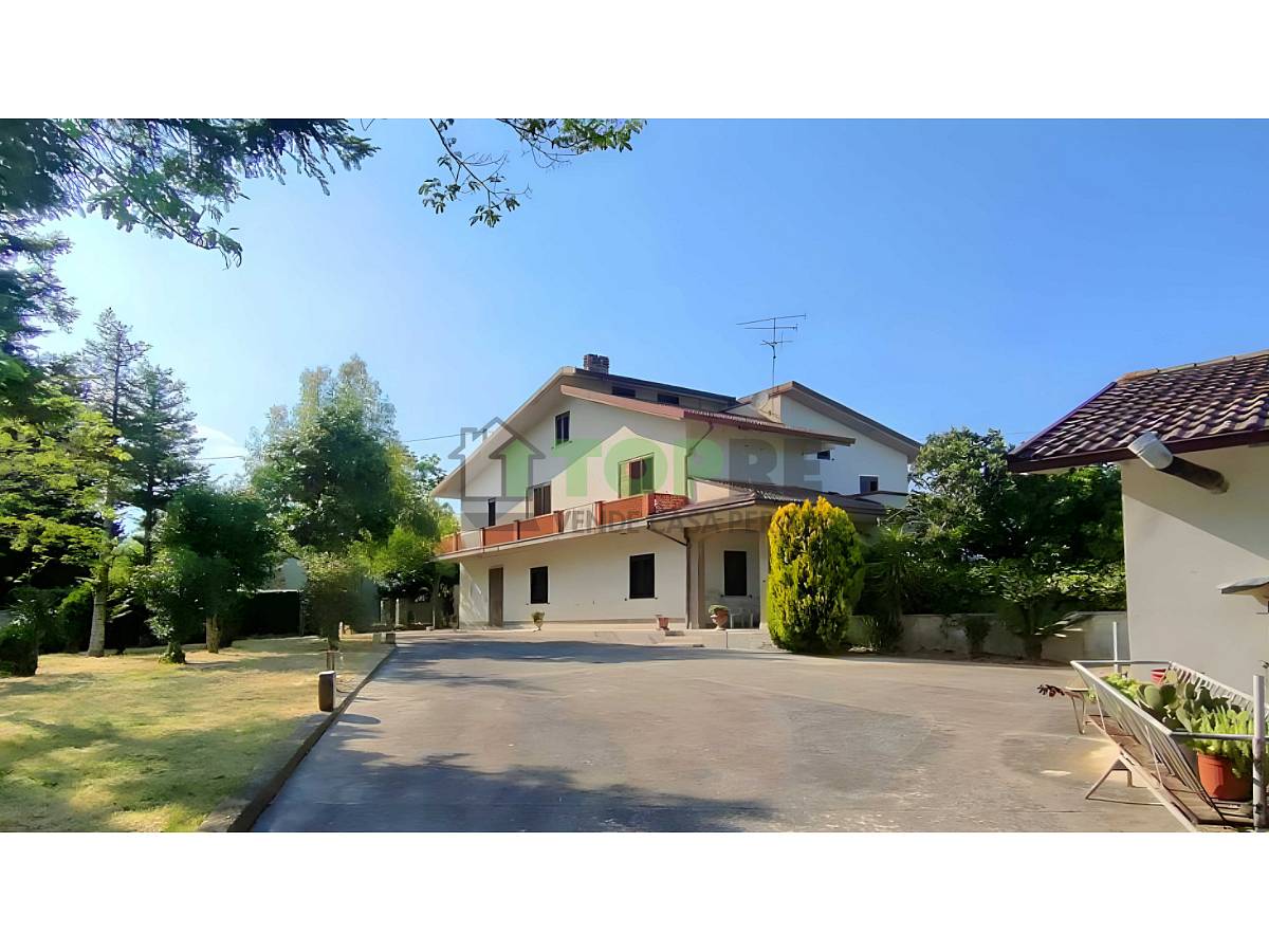 Villa in vendita in   a Alanno - 3193487 foto 4