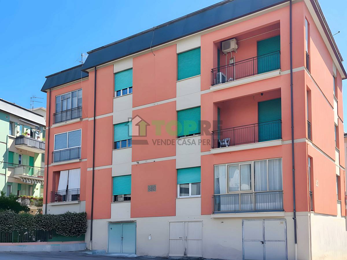 Appartamento in vendita in  zona Ospedale a Pescara - 8838022 foto 3